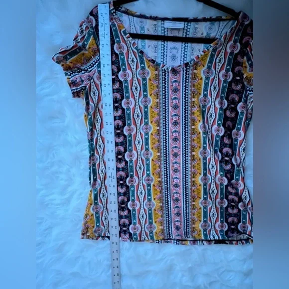 Bobbie Brooks short sleeve, Large - Picture 4 of 5